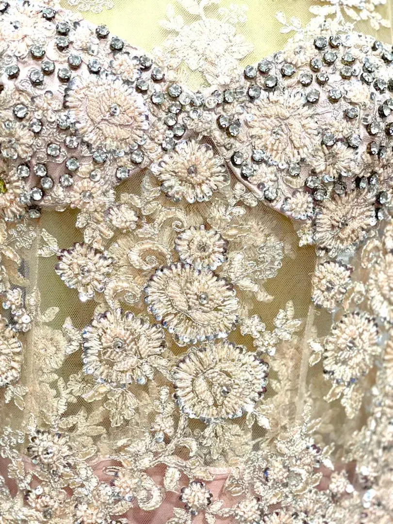 لباس عروسی|لباس|یزد, |دیوار