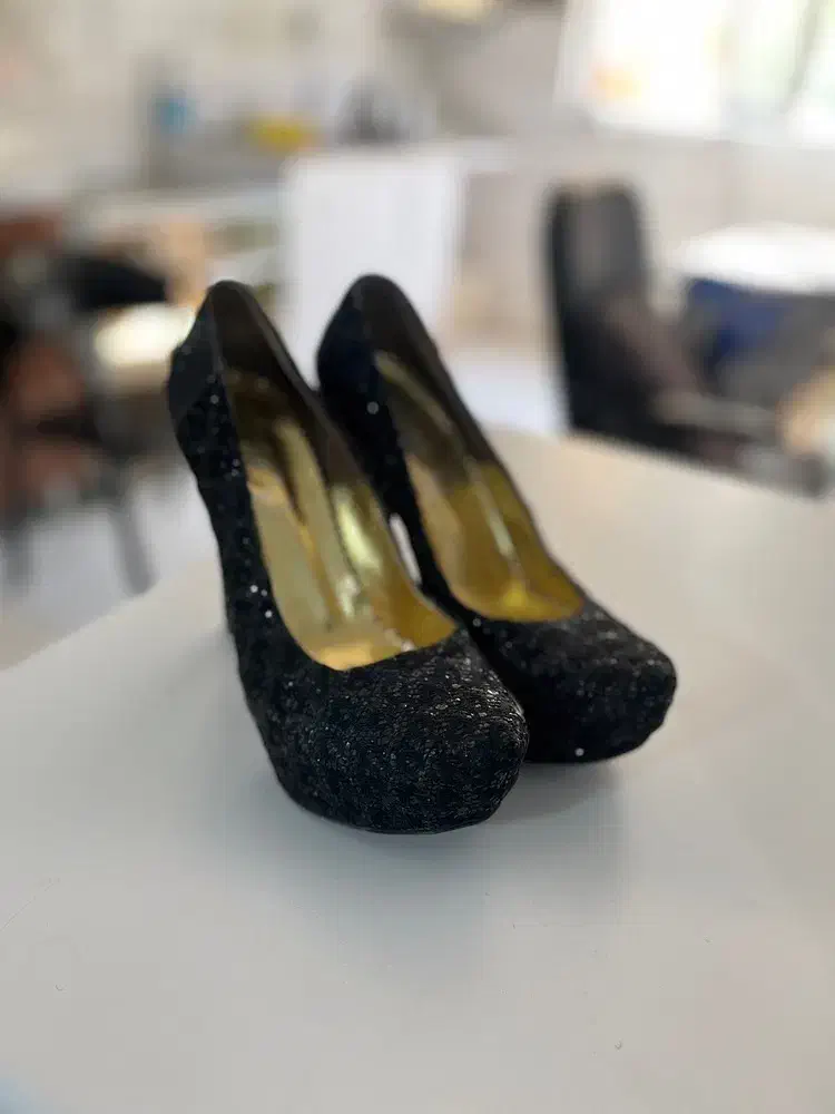 فرش تلویزیون ساعت سبزی خردکن|تلویزیون و پروژکتور|تاکستان, |دیوار