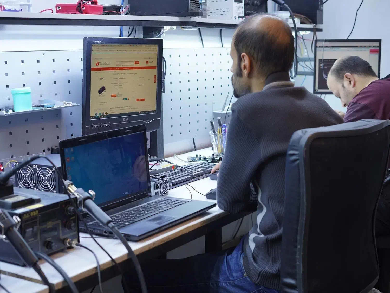 تعمیر ماینر whatsminer / antminer / s19 m30 m50|خدمات رایانه‌ای و موبایل|تهران, نارمک|دیوار