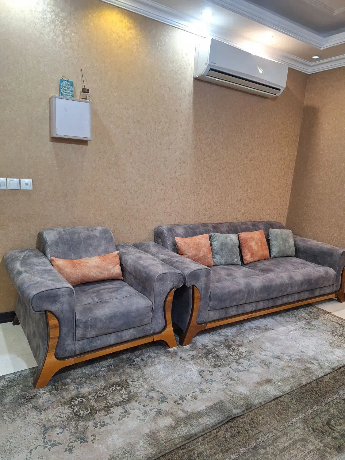 مبلمان و میز|مبلمان خانگی و میز عسلی|قم, زنبیل آباد|دیوار