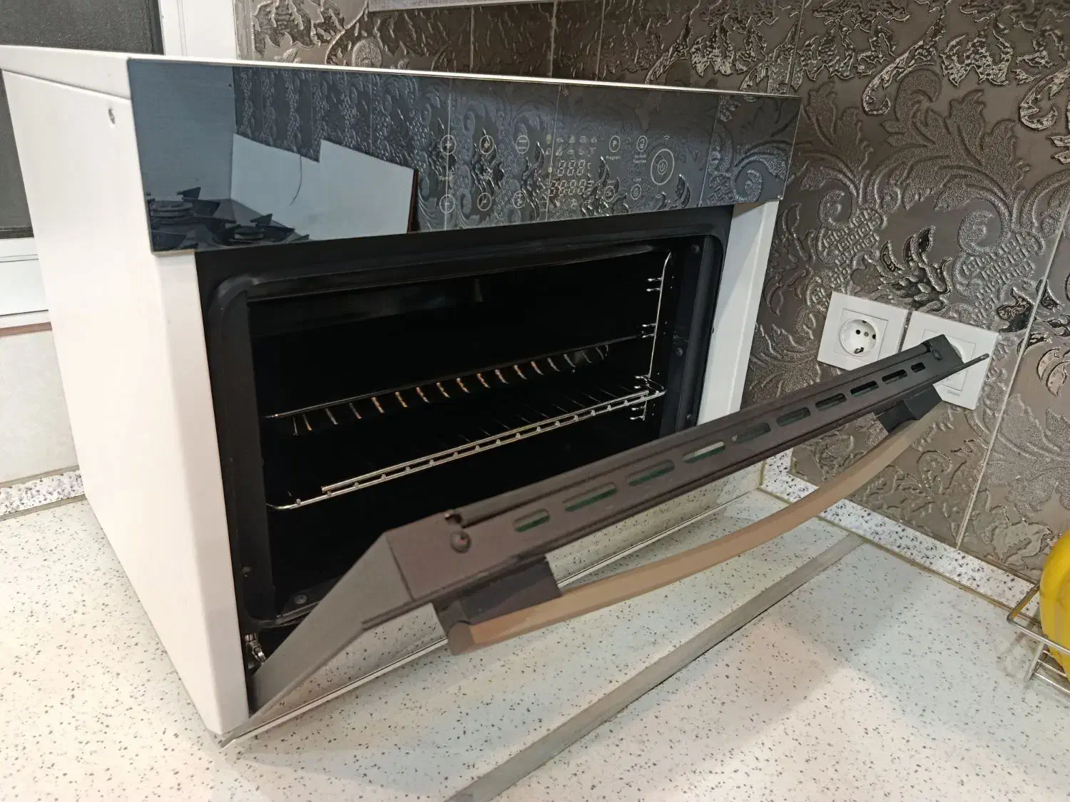 فروش فر خانگی|اجاق گاز و لوازم برقی پخت‌وپز|قم, عمار یاسر|دیوار