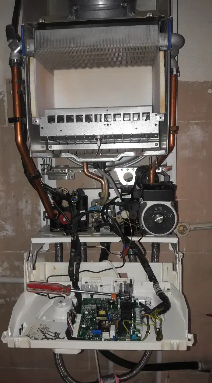 تعمیرات تخصصی کولر گازی و پکیج|خدمات پیشه و مهارت|سنندج, |دیوار