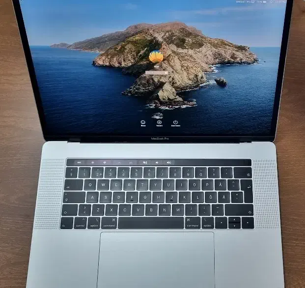 مک بوک پرو تاچ بار Macbook pro 2018 i7 16gb 256gb|رایانه همراه|تهران, میدان ولیعصر|دیوار