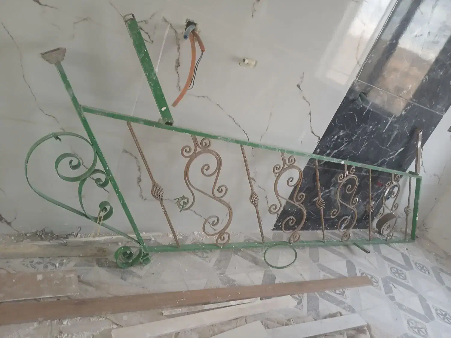 نرده|مصالح و تجهیزات ساختمان|ازنا, |دیوار