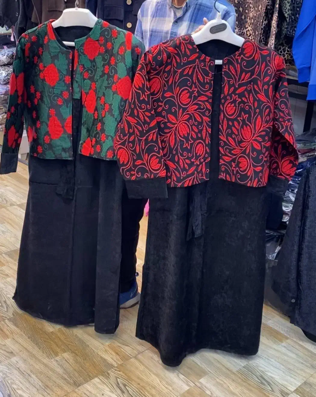 سارافون و کت یلدا جنس مخمل|لباس|ازنا, |دیوار