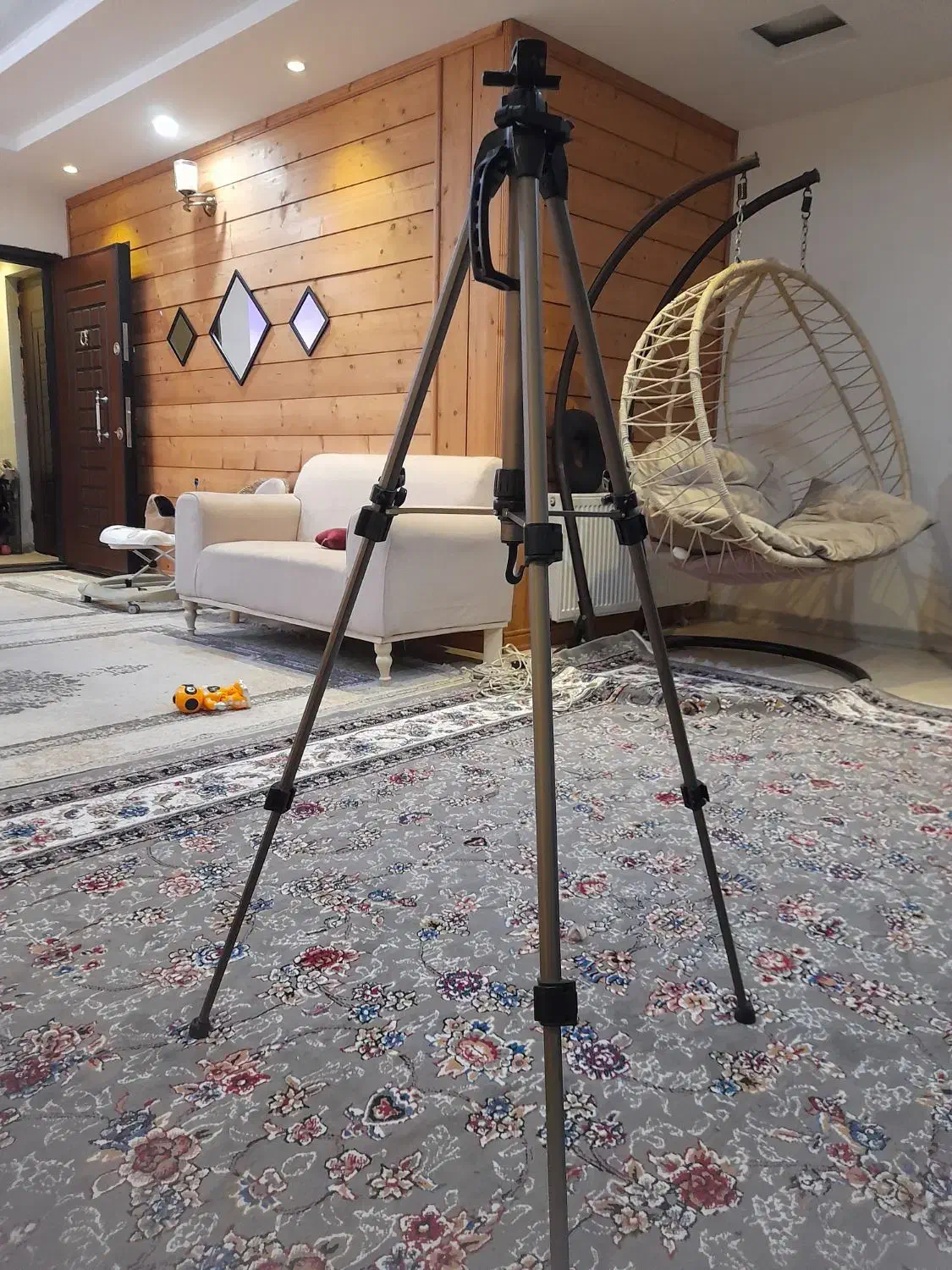 سه پایه بوم نقاشی استند فلزی محمودآباد|لوازم التحریر|محمودآباد, |دیوار