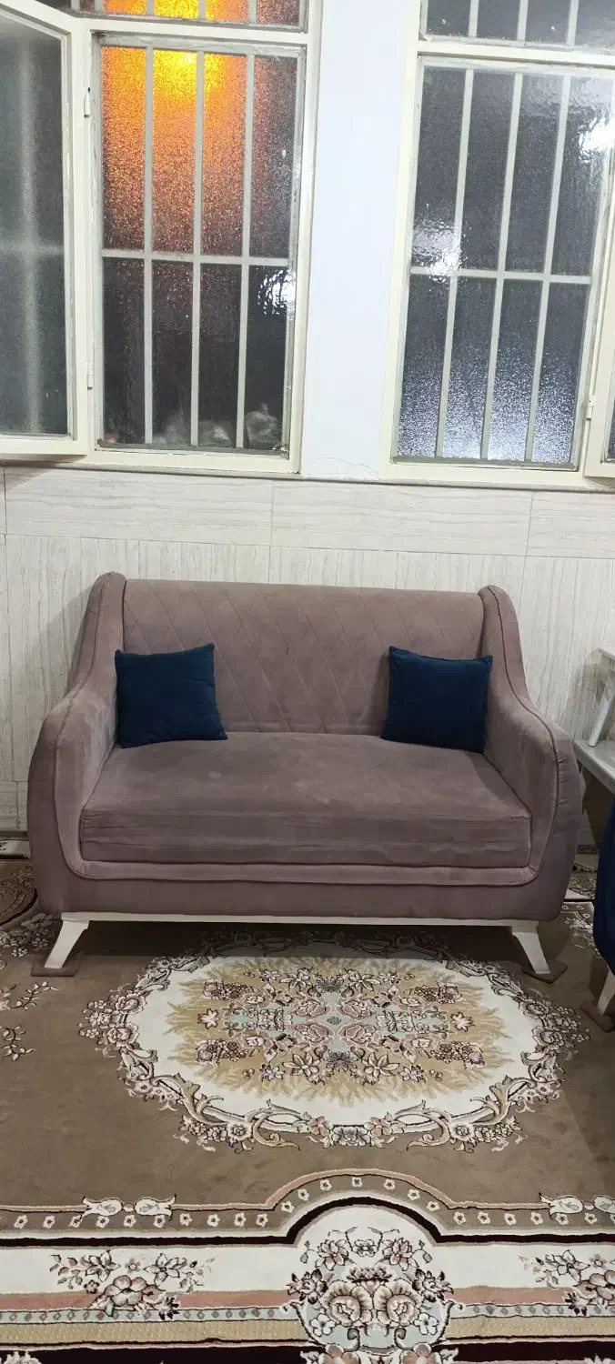 مبل،مبل راحتی|مبلمان خانگی و میز عسلی|قم, شاه ابراهیم|دیوار