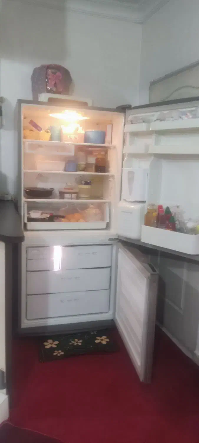 یخچال فریزر|یخچال و فریزر|اشتهارد, |دیوار