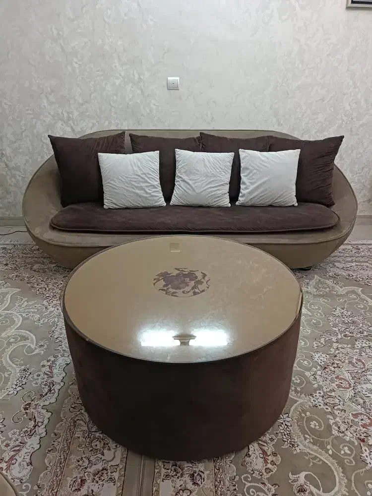 مبل راحتی ۷نفره|مبلمان خانگی و میز عسلی|پاکدشت, شهرک امام رضا|دیوار