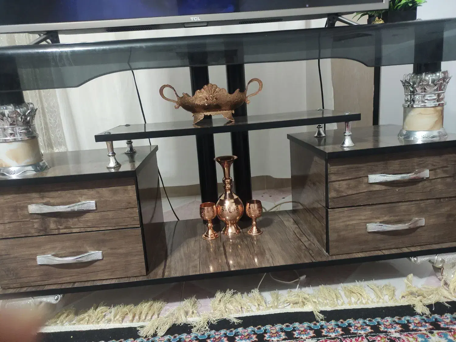 میز تلوزیون در حد نو|میز تلویزیون|بیرجند, |دیوار