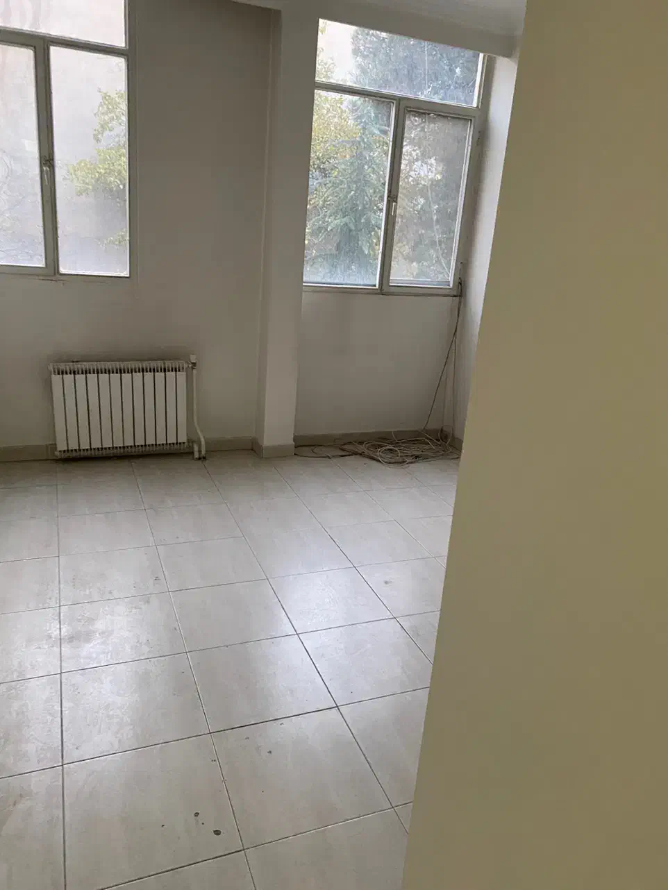 ۹۲ متر دو خواب فول امکانات