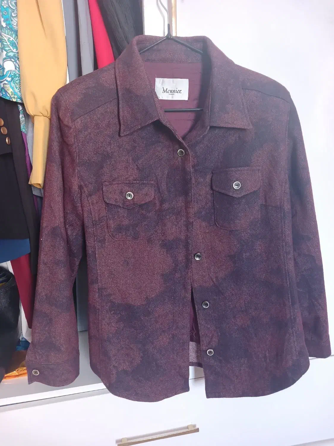 لباس زنانه|لباس|مشهد, چهارچشمه|دیوار