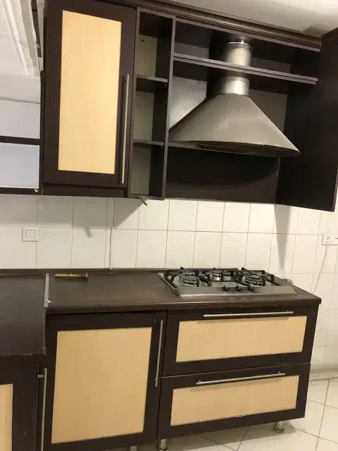 کابینت دست دوم همراه گاز و سینک و هود|مصالح و تجهیزات ساختمان|تهران, دریاچه شهدای خلیج فارس|دیوار