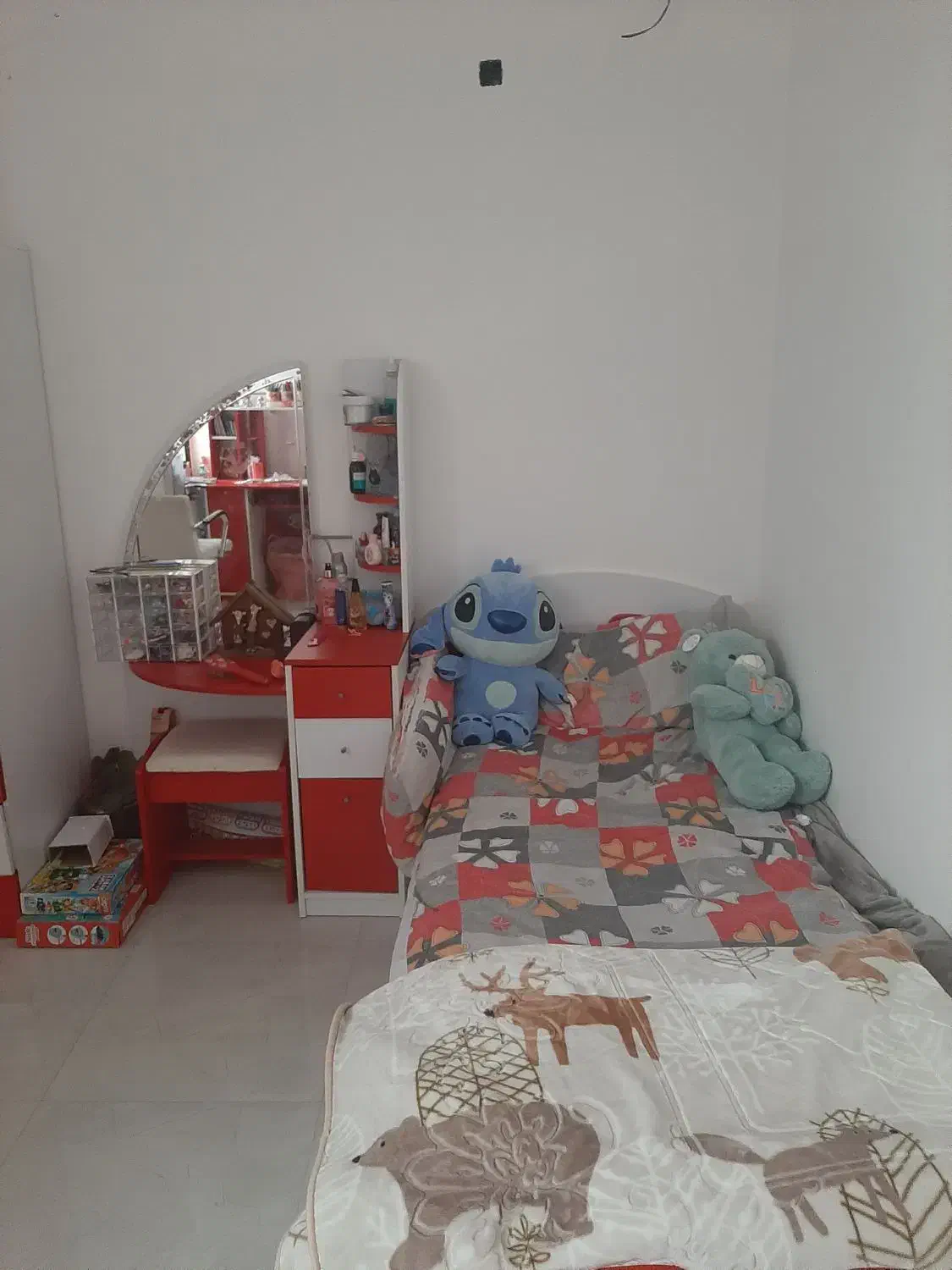 سرویس خواب کودک|تخت و سرویس خواب|برازجان, |دیوار