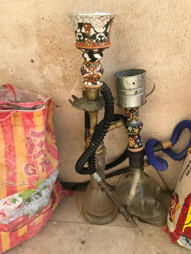 دو عدد قلیان|صنایع دستی و سایر لوازم تزئینی|کرج, برغان|دیوار