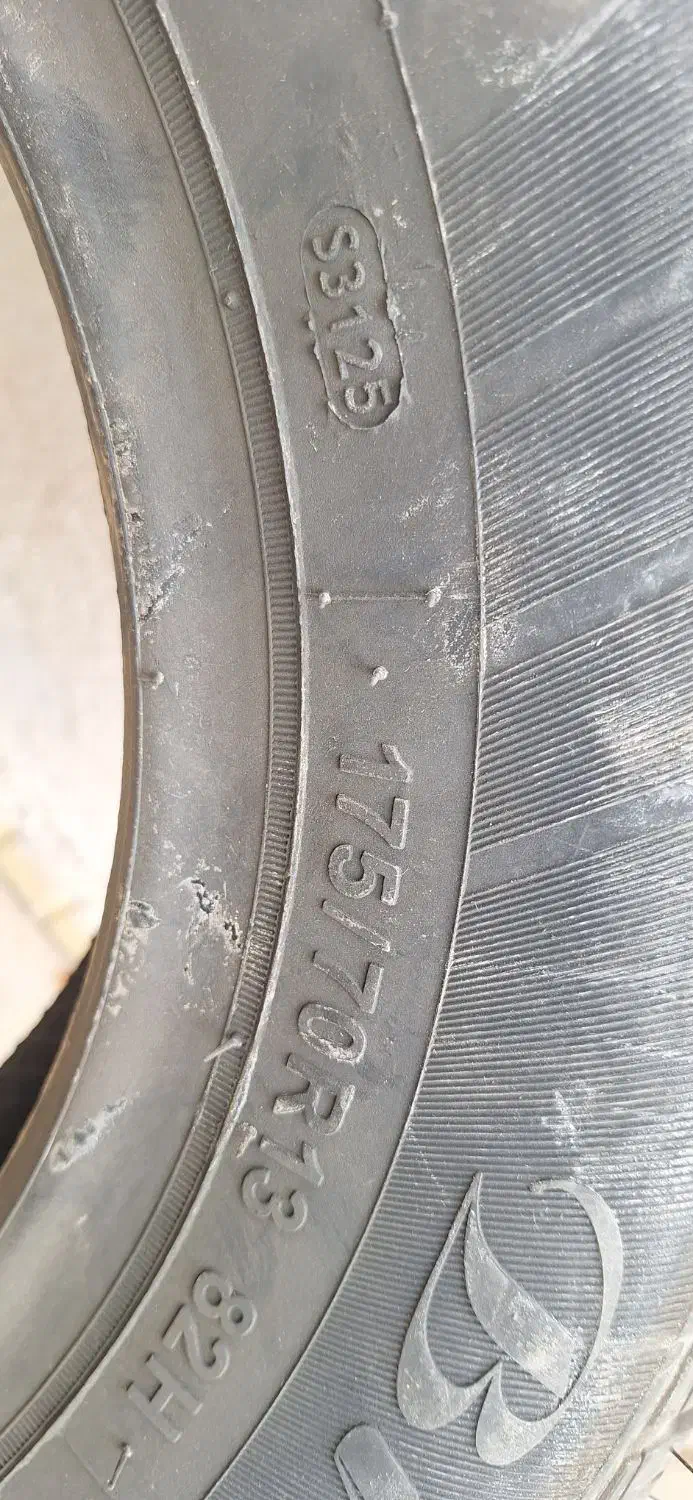 یک حلقه لاستیک بارز نو ۱۳/۷۰/۱۷۵ پراید تیبا پیکان|قطعات یدکی و لوازم جانبی|گلبهار, شهر جدید گلبهار|دیوار