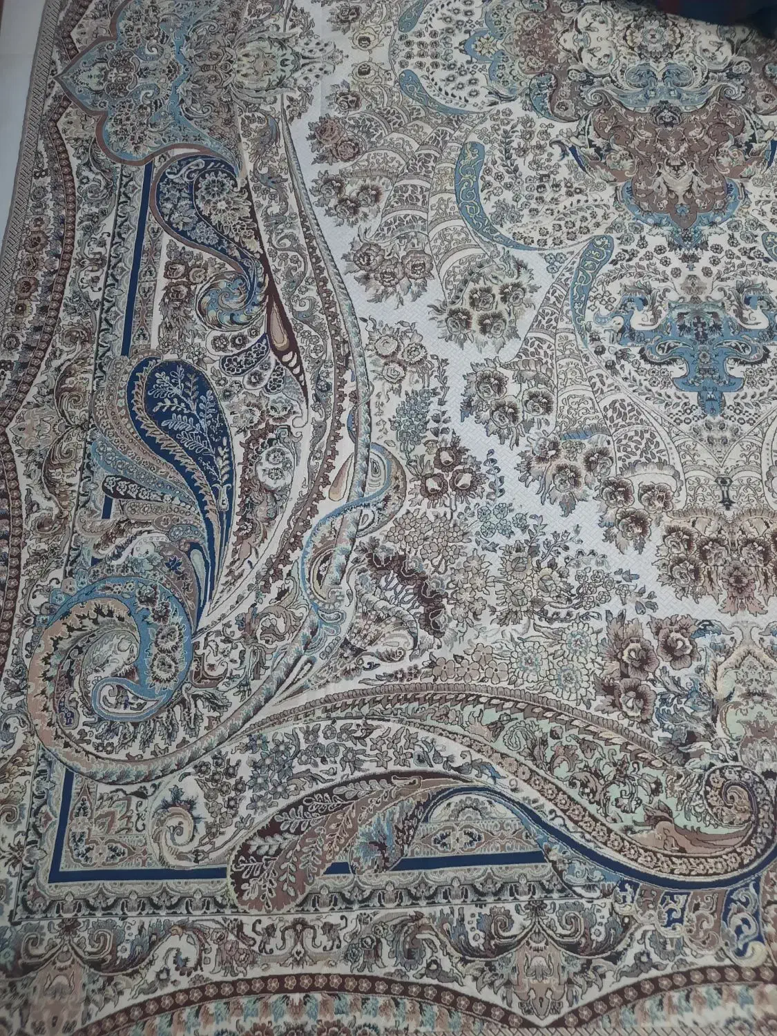 روفرشی  دورو ابریشمی ۹متری|روفرشی|هشتگرد, شهرک بعثت|دیوار