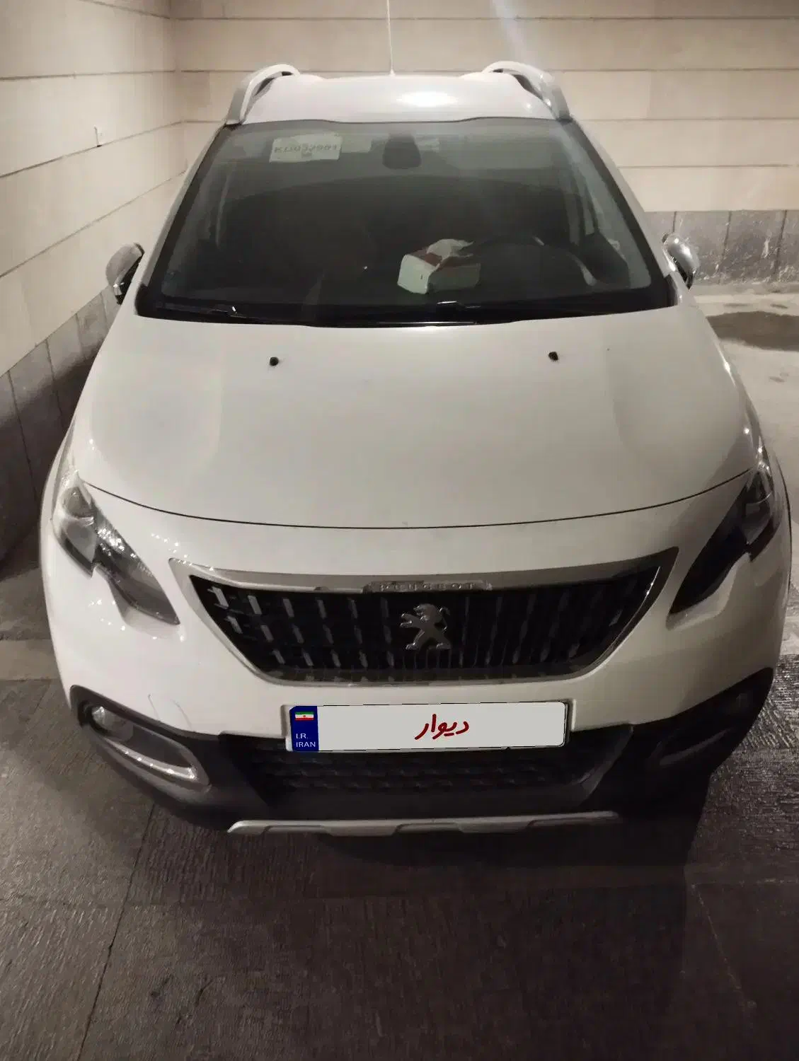 پژو 2008|خودرو سواری و وانت|تهران, آجودانیه|دیوار