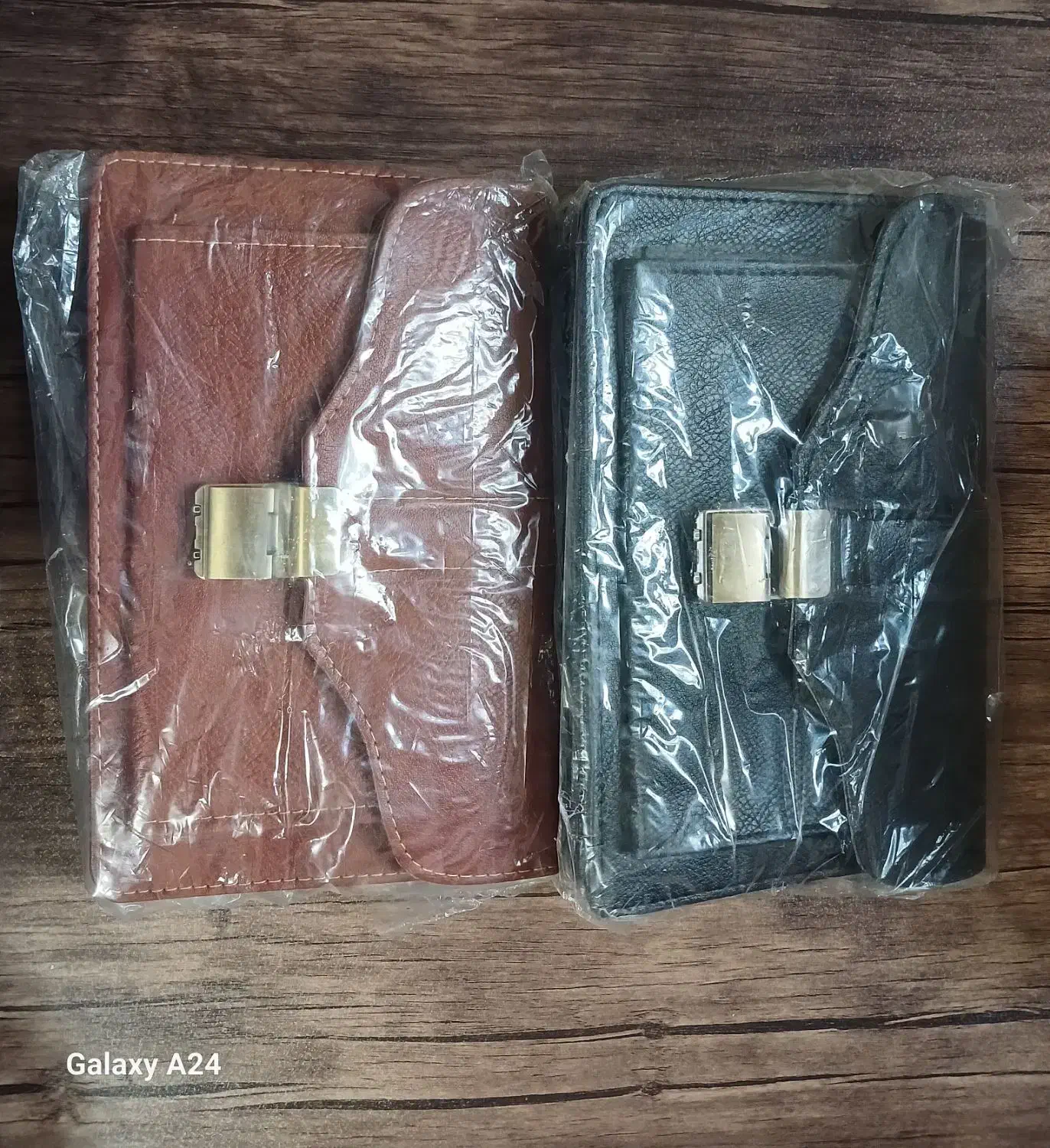 انواع کیف|کیف، کفش، کمربند|اردبیل, |دیوار