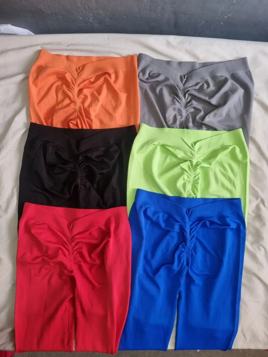 لگ کمر ۷  وارداتی اقتصادی یک جین|لباس|بوشهر, |دیوار