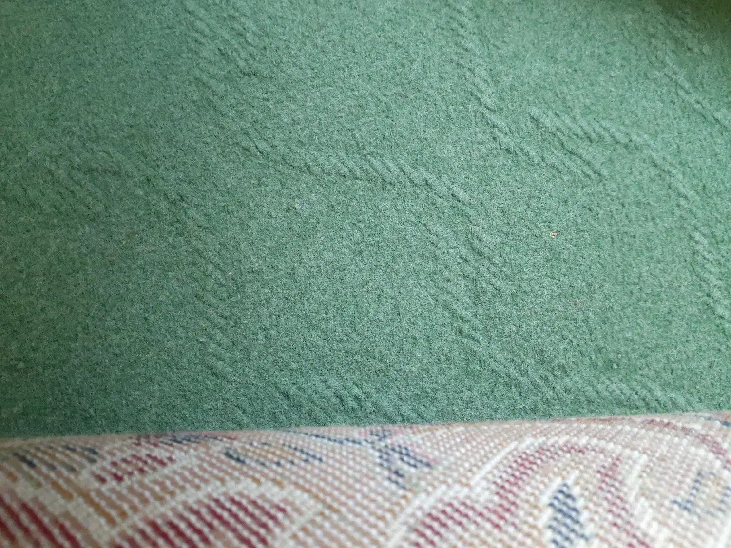 موکت وروفرشی|روفرشی|بروجرد, |دیوار