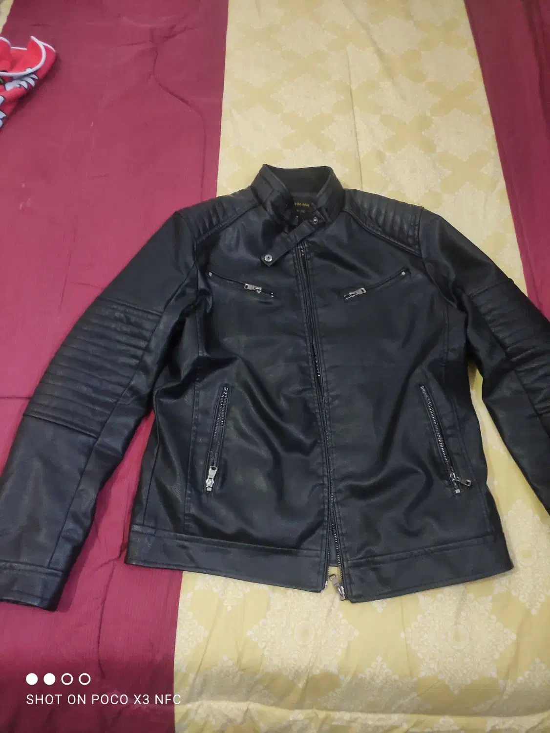 کاپشن چرم|لباس|لنجان, |دیوار