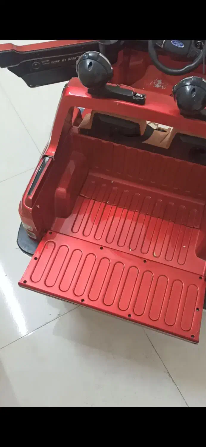 ماشین شارژی|اسباببازی بچه|اسلامشهر, شهرک قائمیه|دیوار