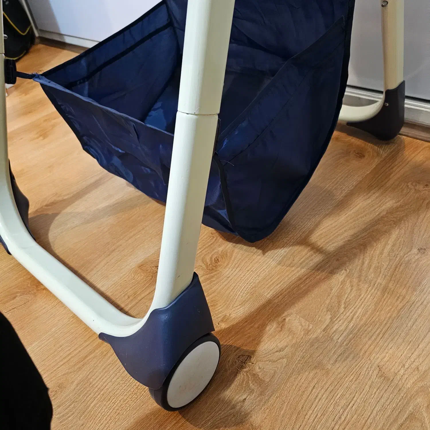 صندلی غذای کودک|تخت و صندلی بچه|تهران, بهار|دیوار