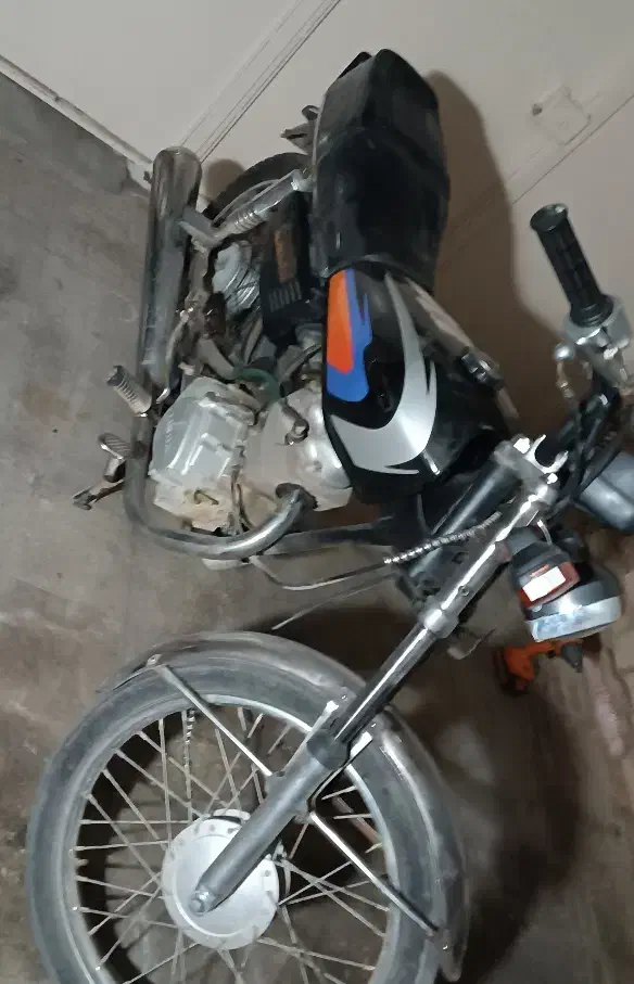 هندا۱۲۵مزایده|موتورسیکلت|اراک, |دیوار