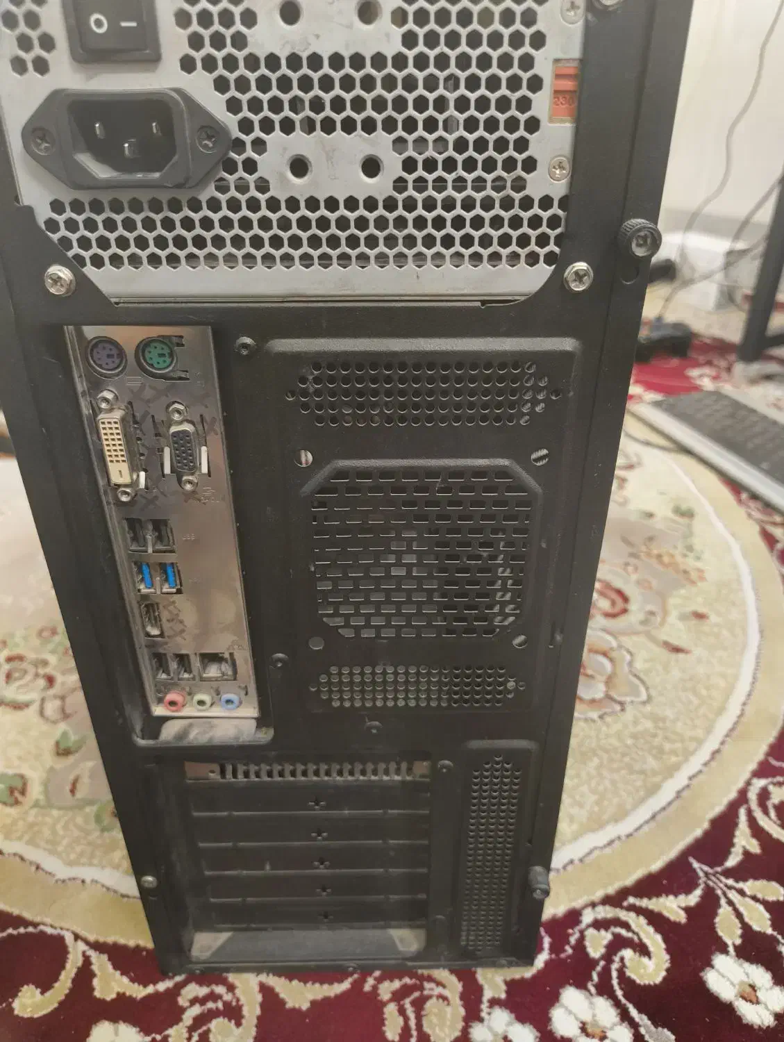 کیس و کامپیوتر core i7 با گرافیک و هارد بالا ارزان|رایانه رومیزی|قم, هفت تیر|دیوار