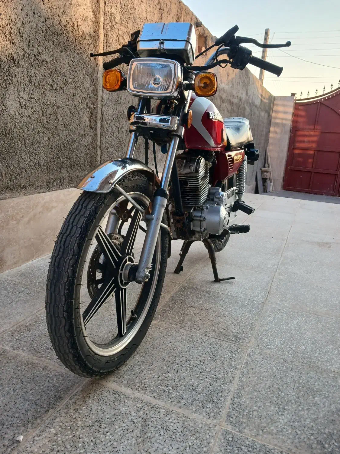 موتور 200|موتورسیکلت|زرند, |دیوار