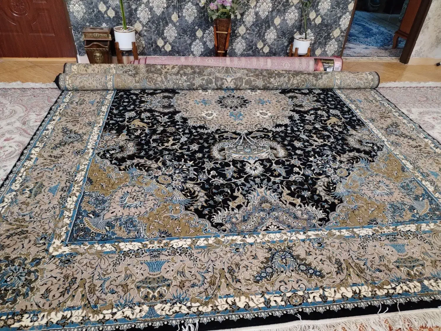 فرش 12 متری سورمه ای اطمینان بیدگل کاشان|فرش|شاندیز, |دیوار