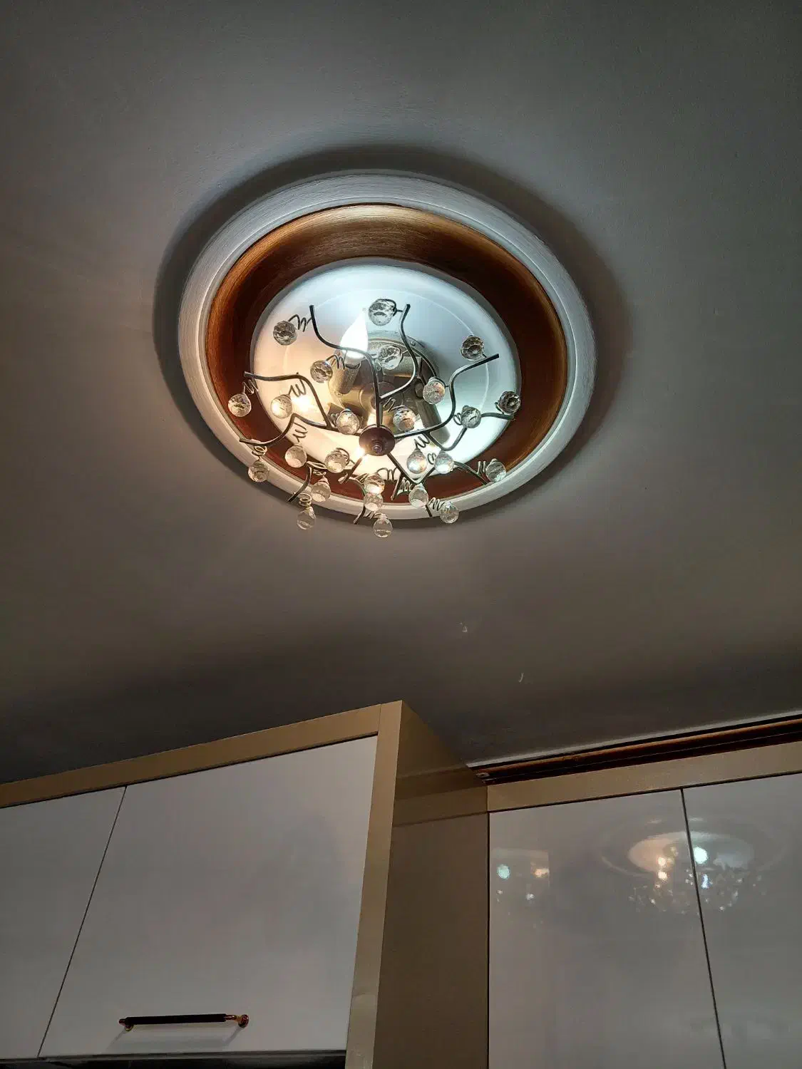 فروش لوستر|لوستر و چراغ آویز|بندر انزلی, نیمه شعبان|دیوار