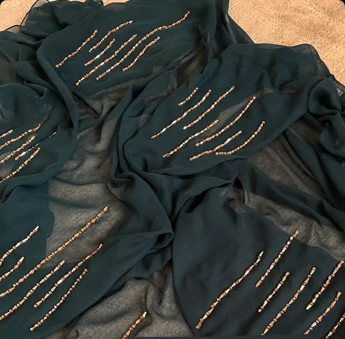 چادر|لباس|آزادشهر, |دیوار