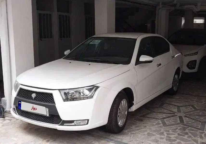 دنا پلاس ef7 خشک  1402|خودرو سواری و وانت|رشت, پل تالشان|دیوار