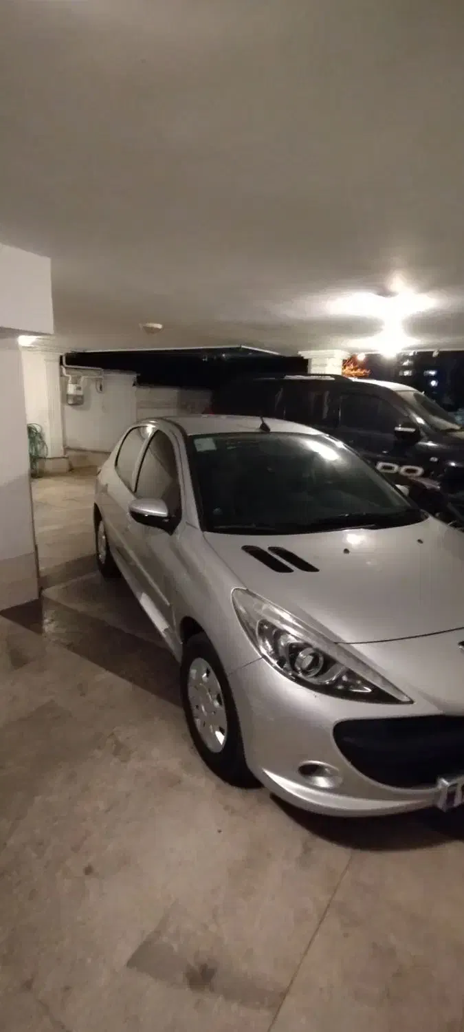 پژو ۲۰۷|خودرو سواری و وانت|تهران, اوین|دیوار