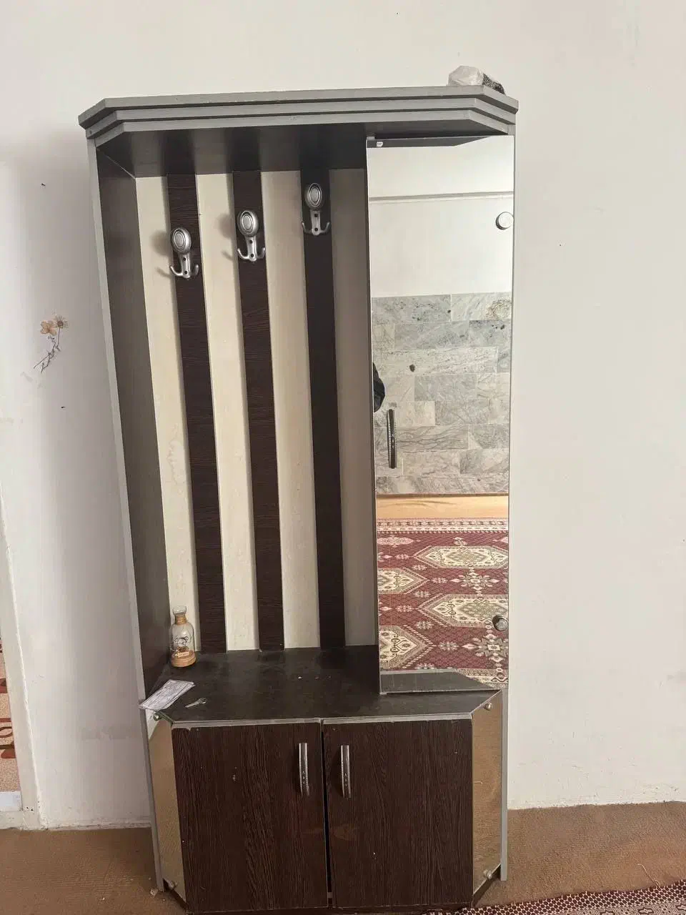 جاکفشی چوبی آینه دار، جالباسی|جاکفشی، کمد، دراور|بیرجند, |دیوار