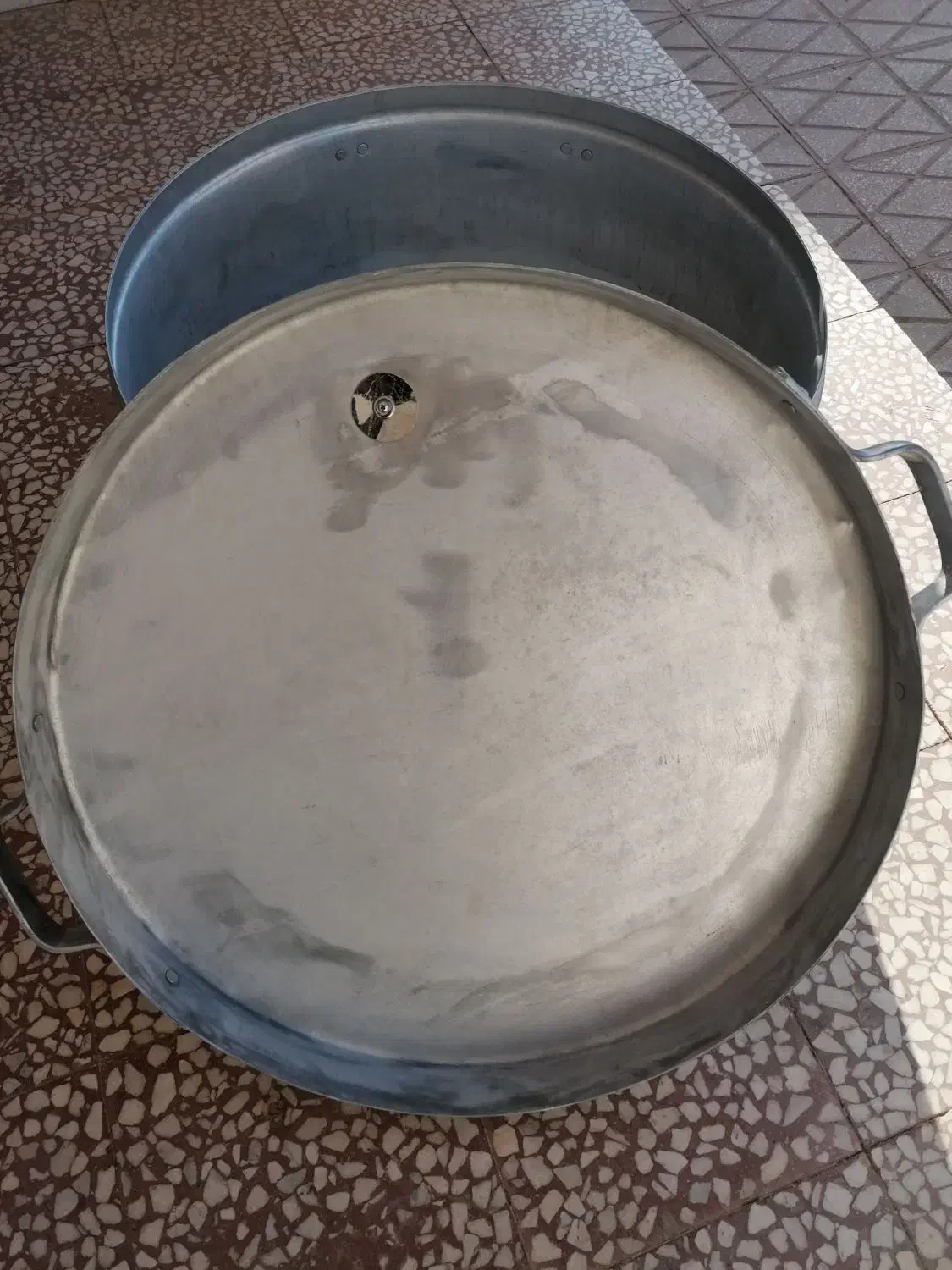 دیگ روحی بزرگ|ظروف پختوپز|مبارکه, |دیوار