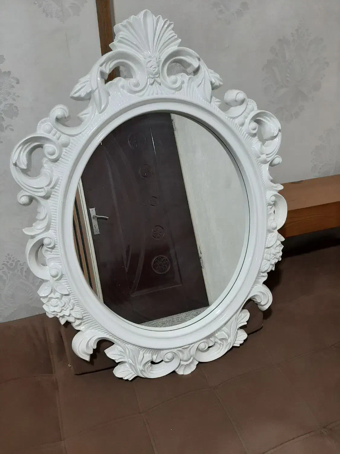 اینه|آینه|بهارستان, |دیوار