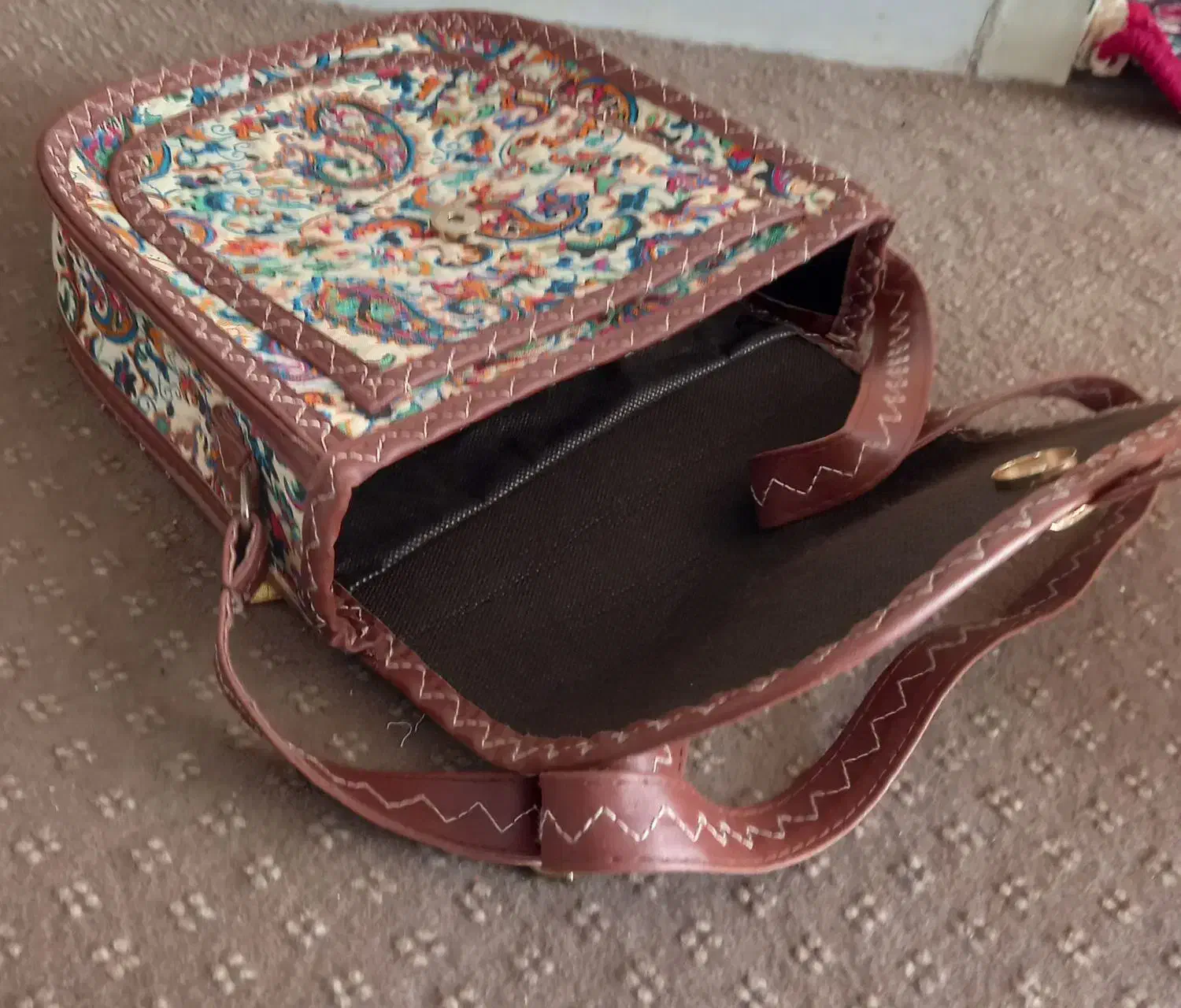 کیف سنتی نونو استفاده نشده|کیف، کفش، کمربند|رفسنجان, |دیوار