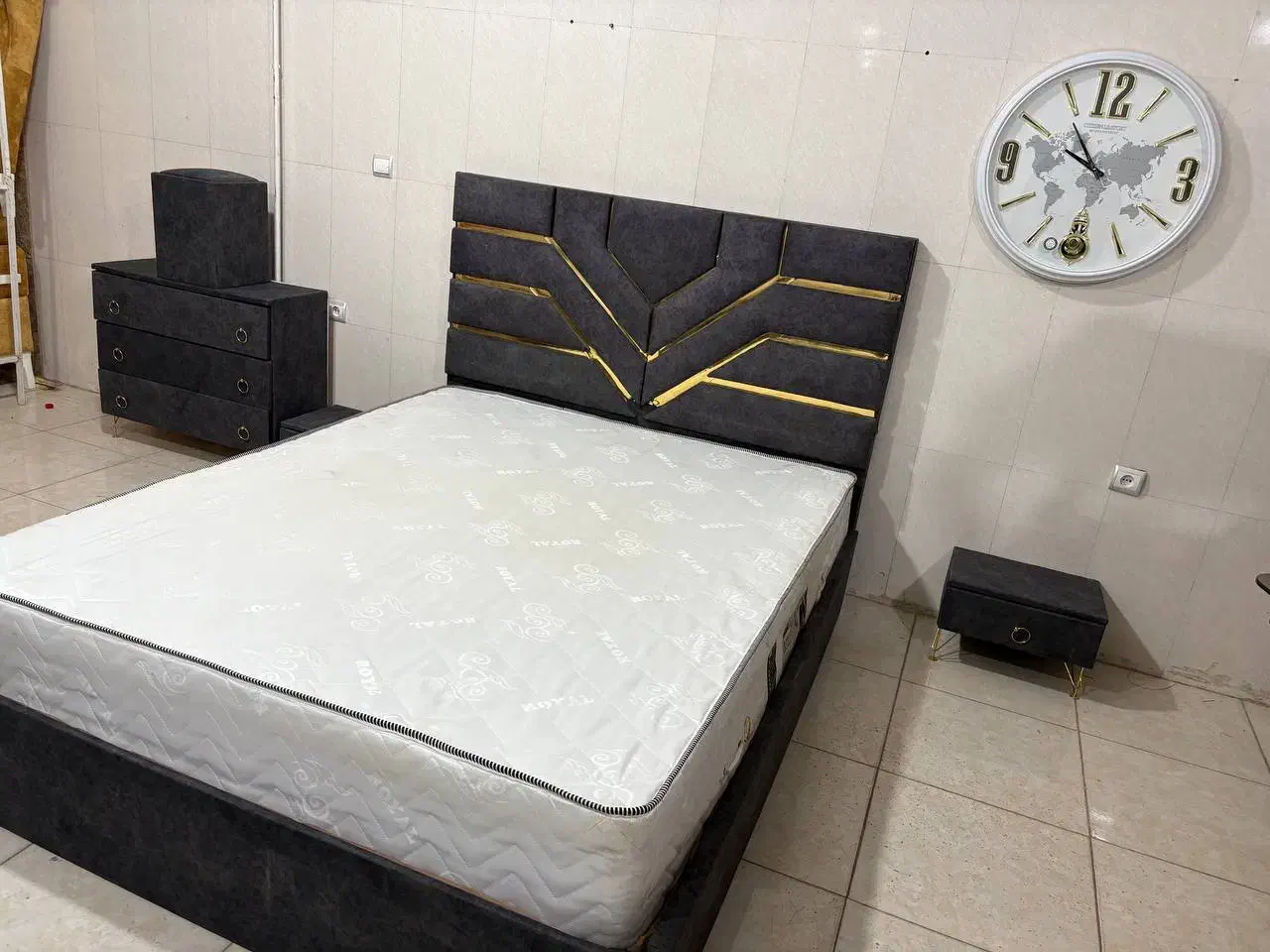 سرویس خواب تخت خواب دو نفره دو ماه کارکرد|تخت و سرویس خواب|کرمانشاه, |دیوار