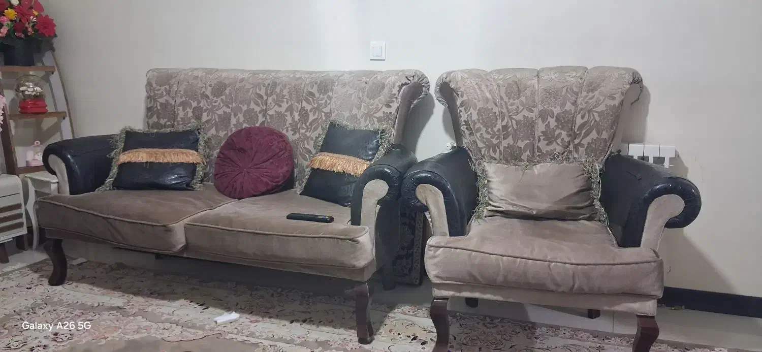 مبل راحتی ۷نفره با عسلی|مبلمان خانگی و میز عسلی|تهران, کرمان|دیوار