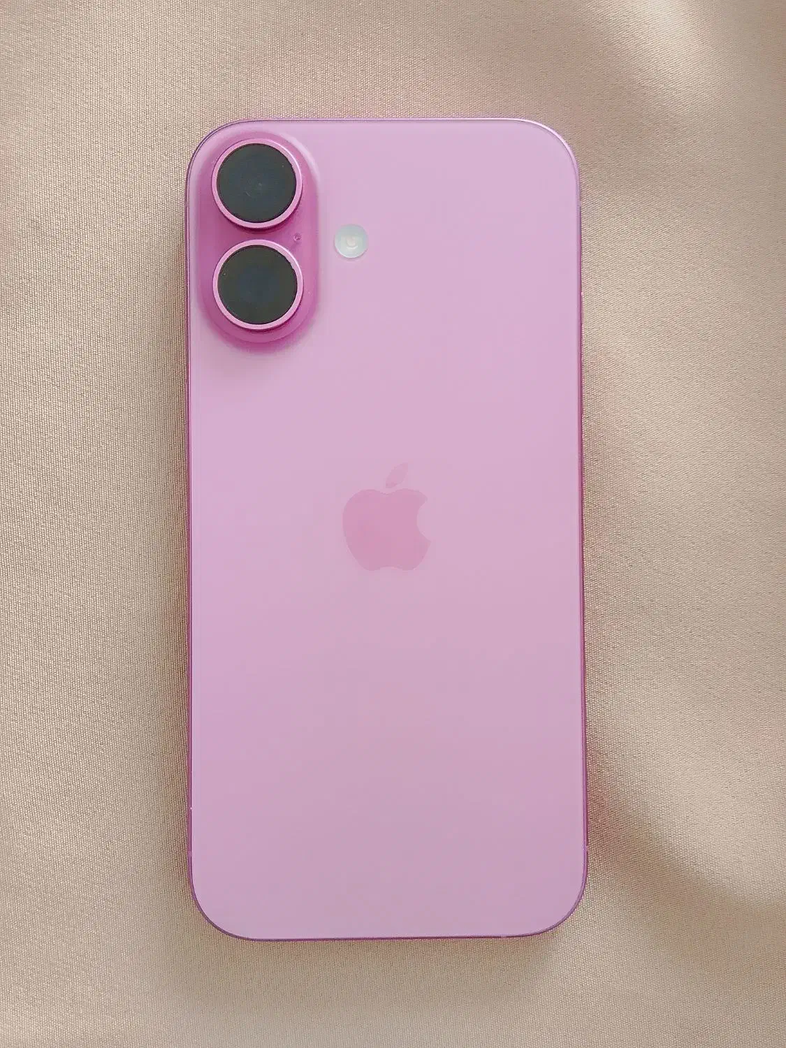 ایفون 16نرمال صورتی|موبایل|بجنورد, |دیوار