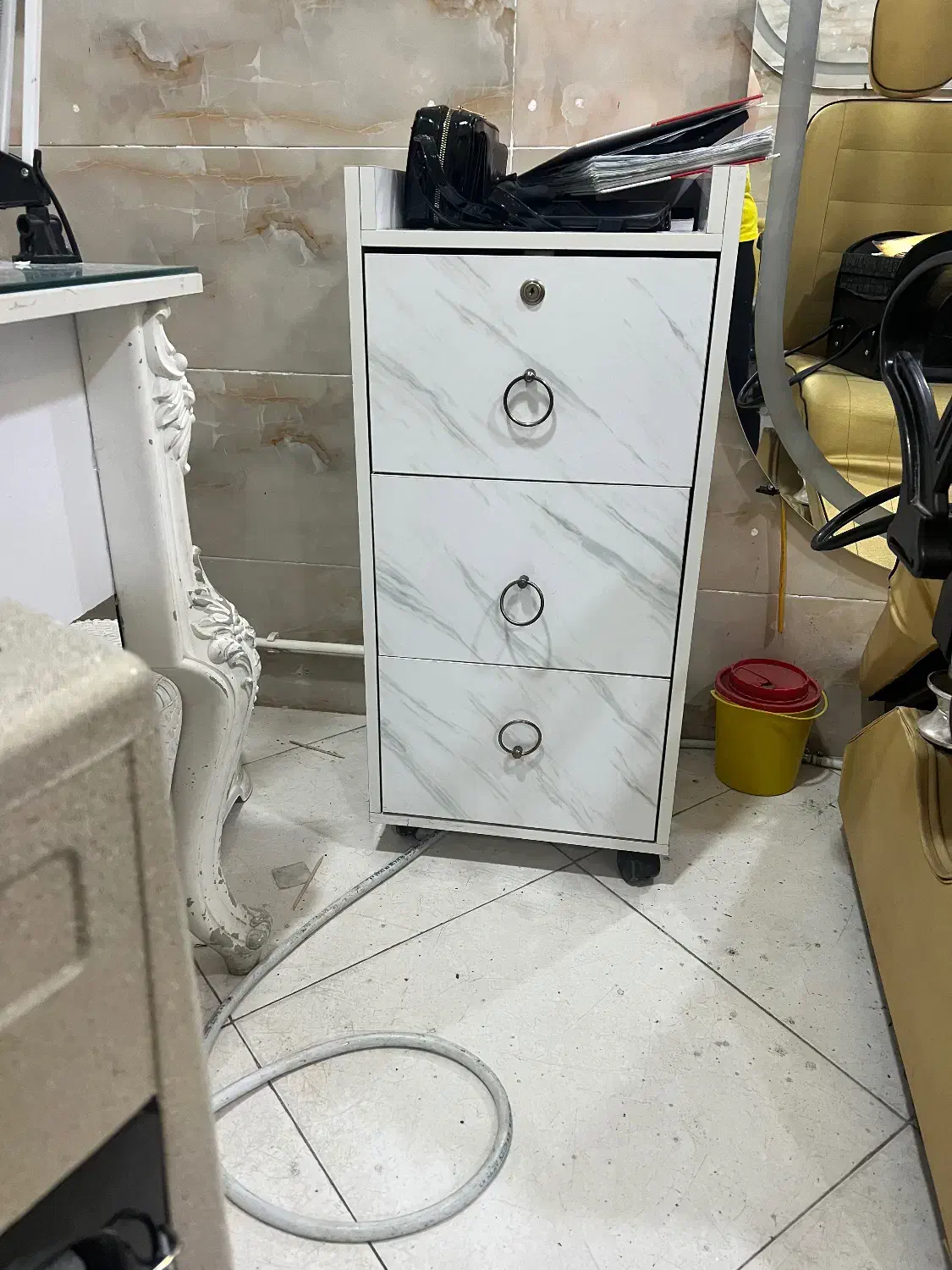 لوازم آرایشگاه دست دوم|آرایشگاه و سالن‌های زیبایی|ورامین, ورامین|دیوار