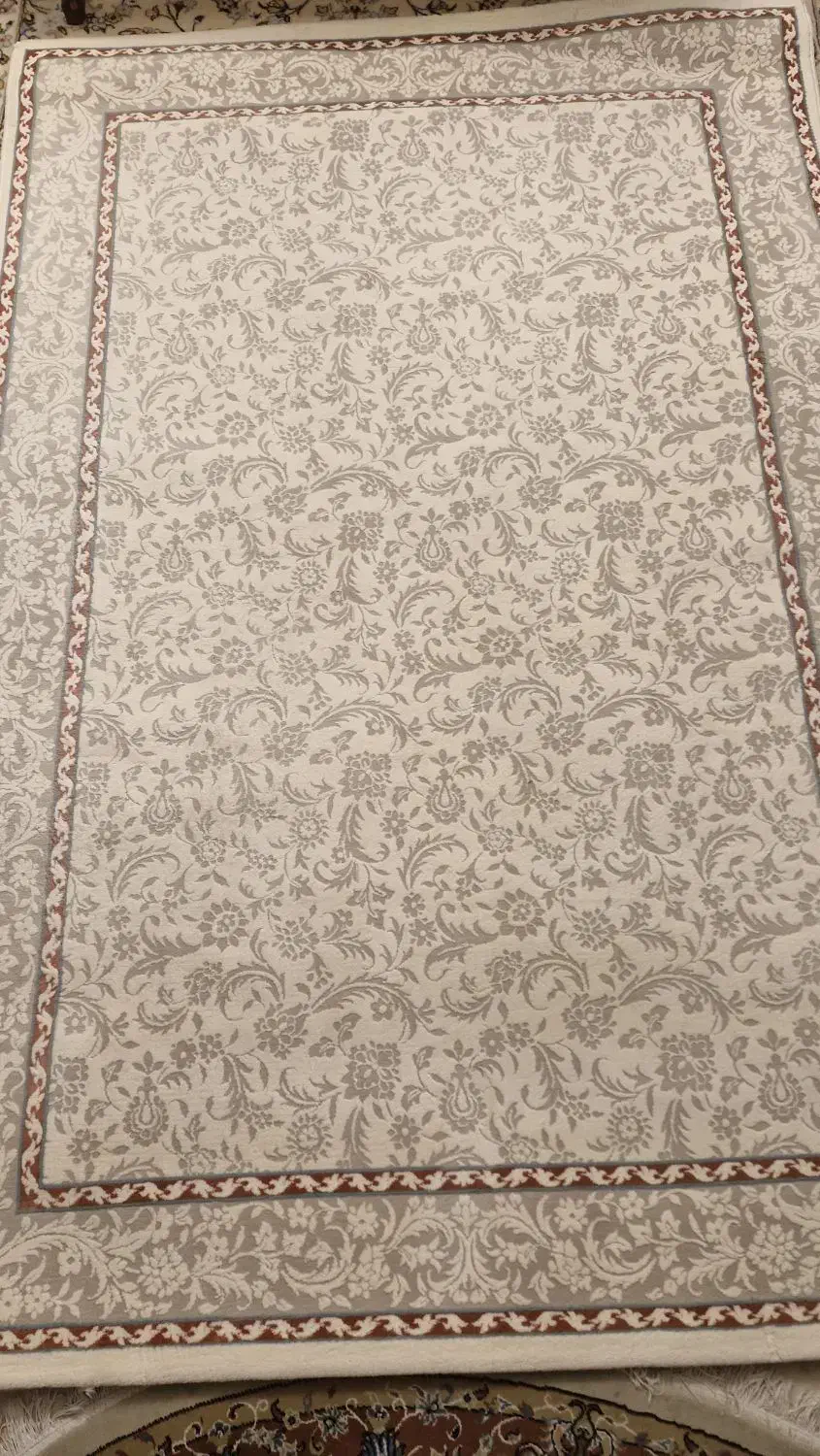 فرش ۴ متری در حد نو|فرش|تهران, گلستان (شهرک راه آهن)|دیوار