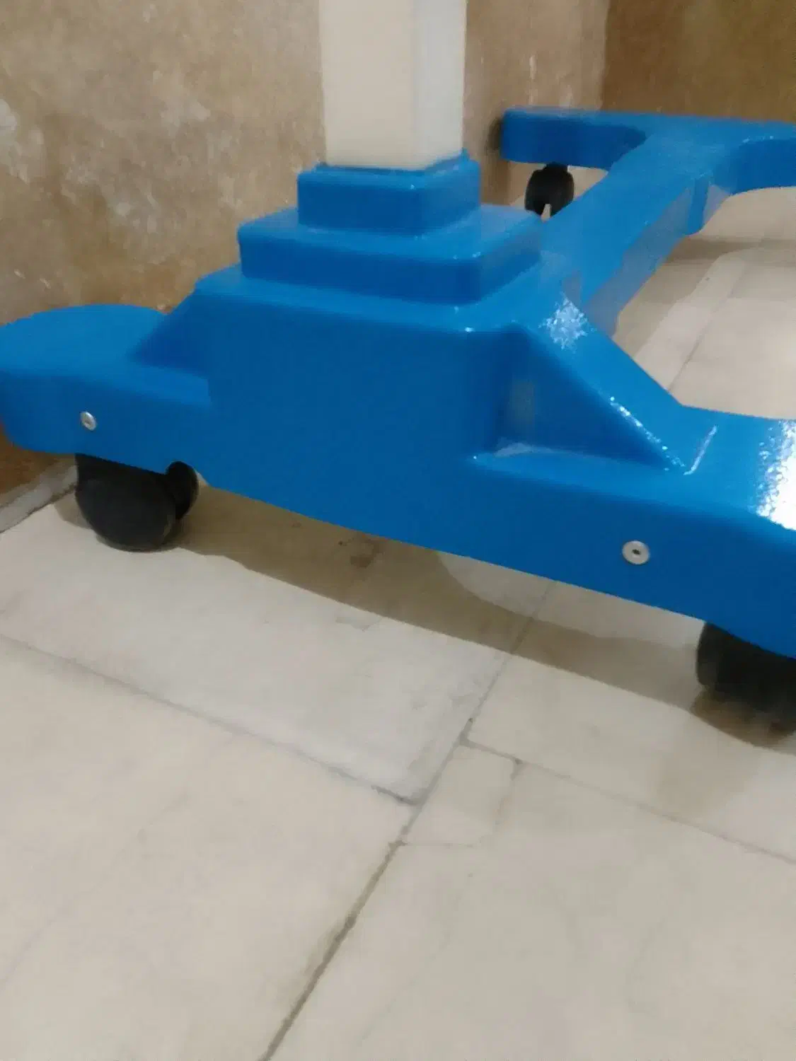 میز غذا خوری بیمار|پزشکی|مشکیندشت, |دیوار