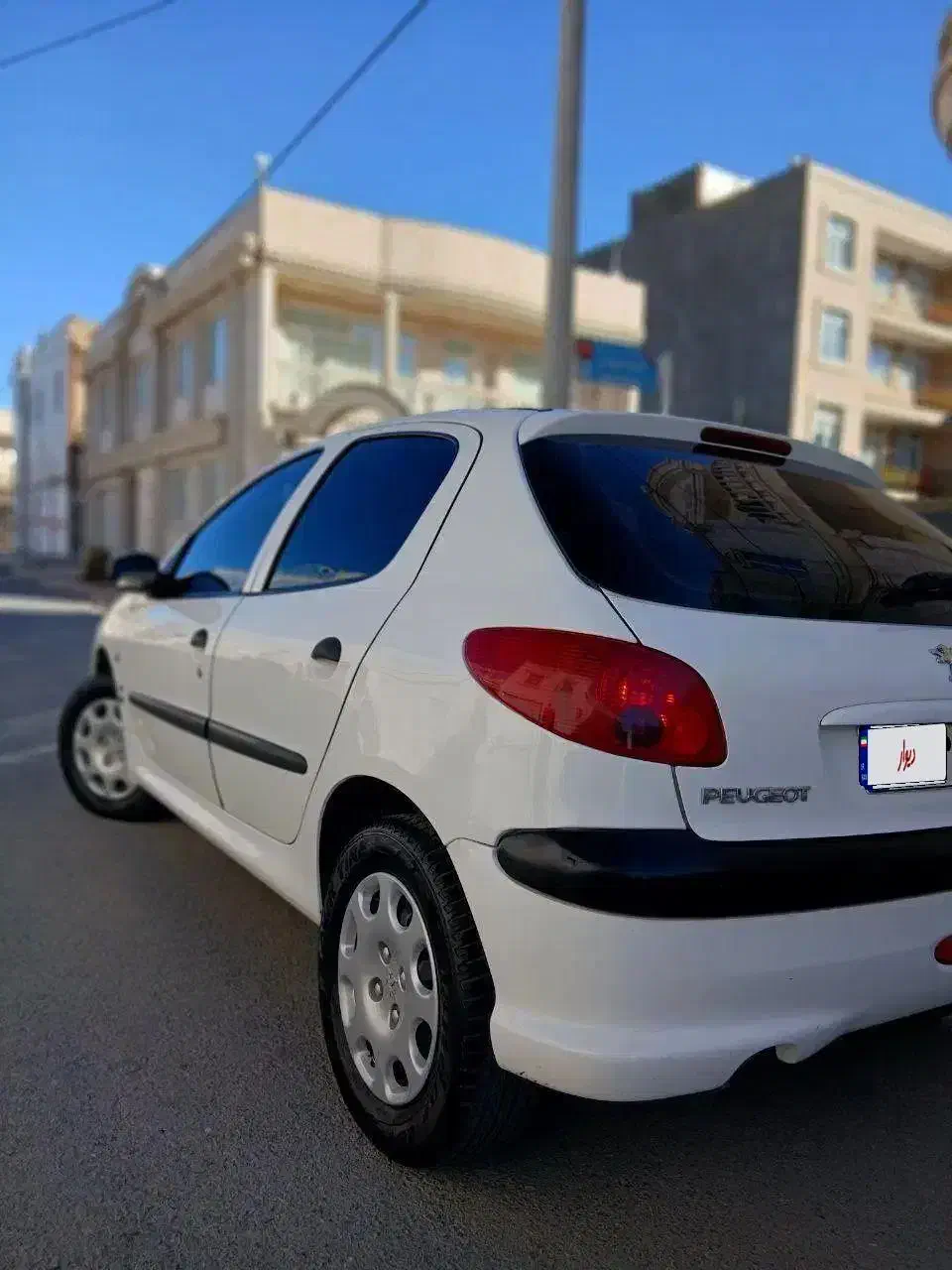 خودرو کارمندی|خودرو سواری و وانت|الیگودرز, |دیوار