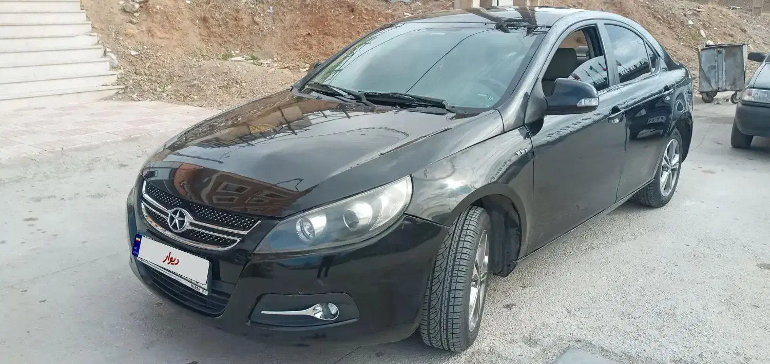 جک j5 درجه ۱ بی نقص|خودرو سواری و وانت|خرم‌آباد, |دیوار