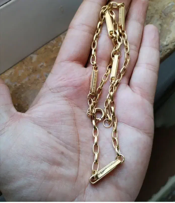 7/11گرم زنجیر طلای ورساچ 5%بالای تابلو با فاکتور|جواهرات|اردبیل, |دیوار