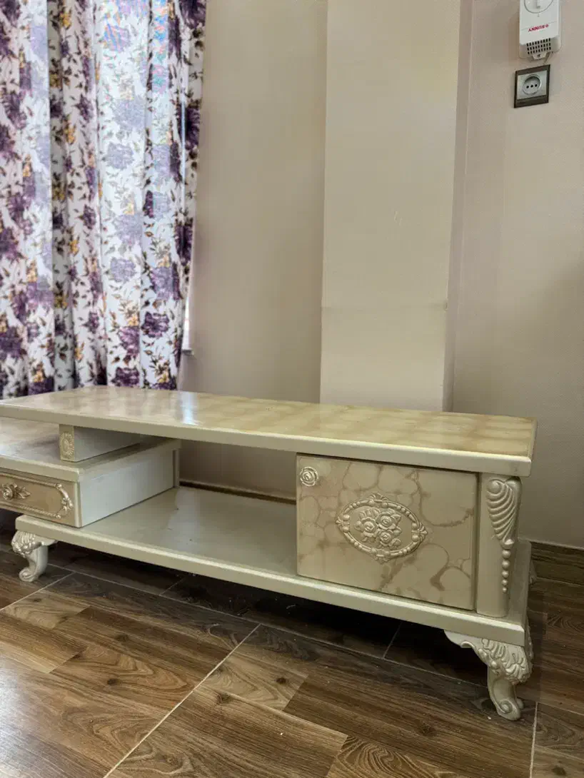 میز تلویزیون|میز تلویزیون|رشت, حومه رشت|دیوار